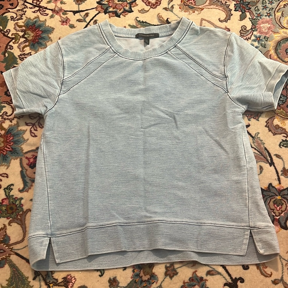 Banana Republic xs top